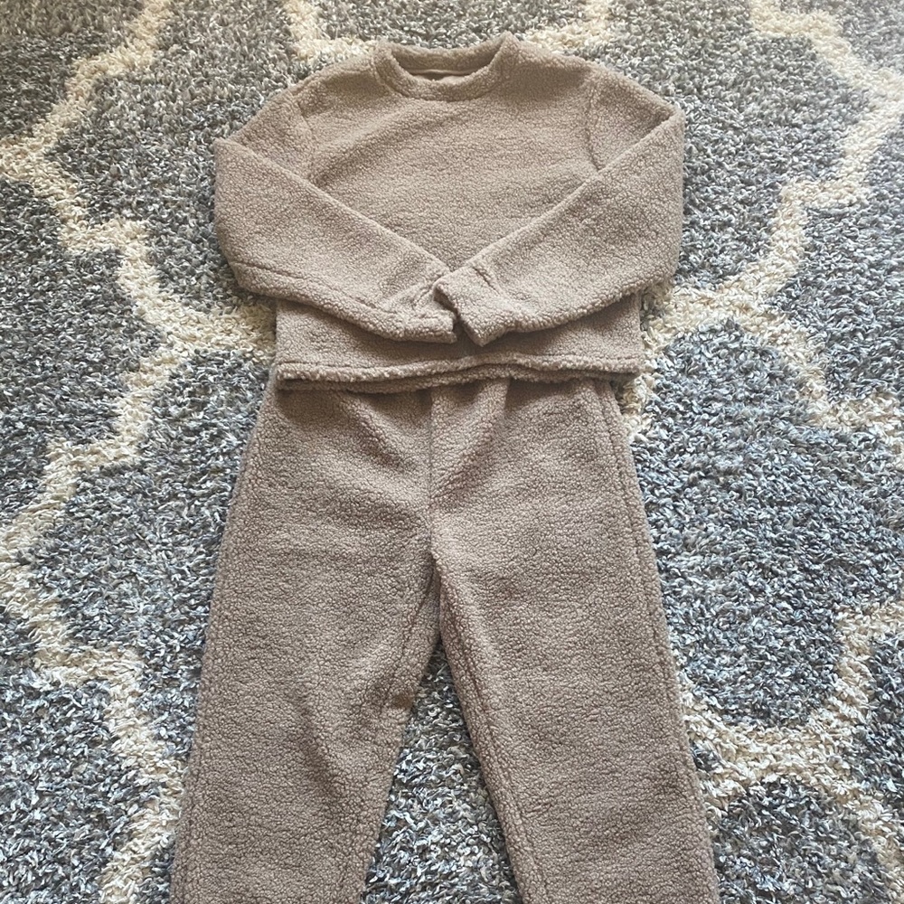 NWOT Teddy Sherpa Lounge Set